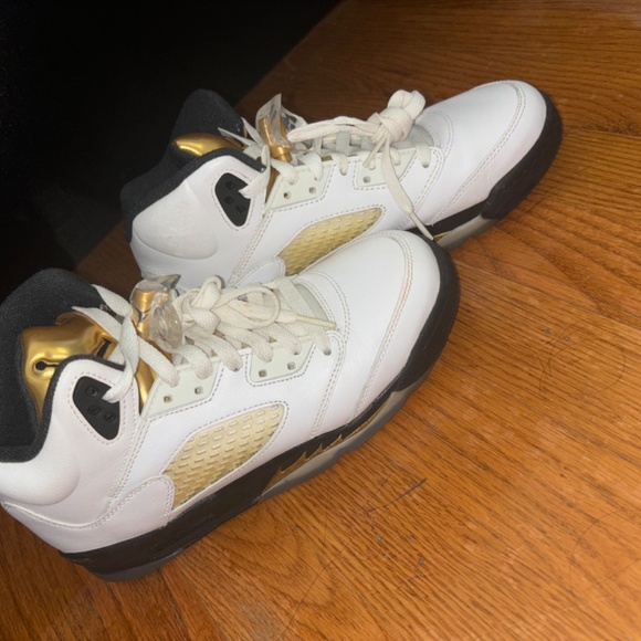 Jordan Retro 5 ‘Olympic’ - Picture 2 of 3